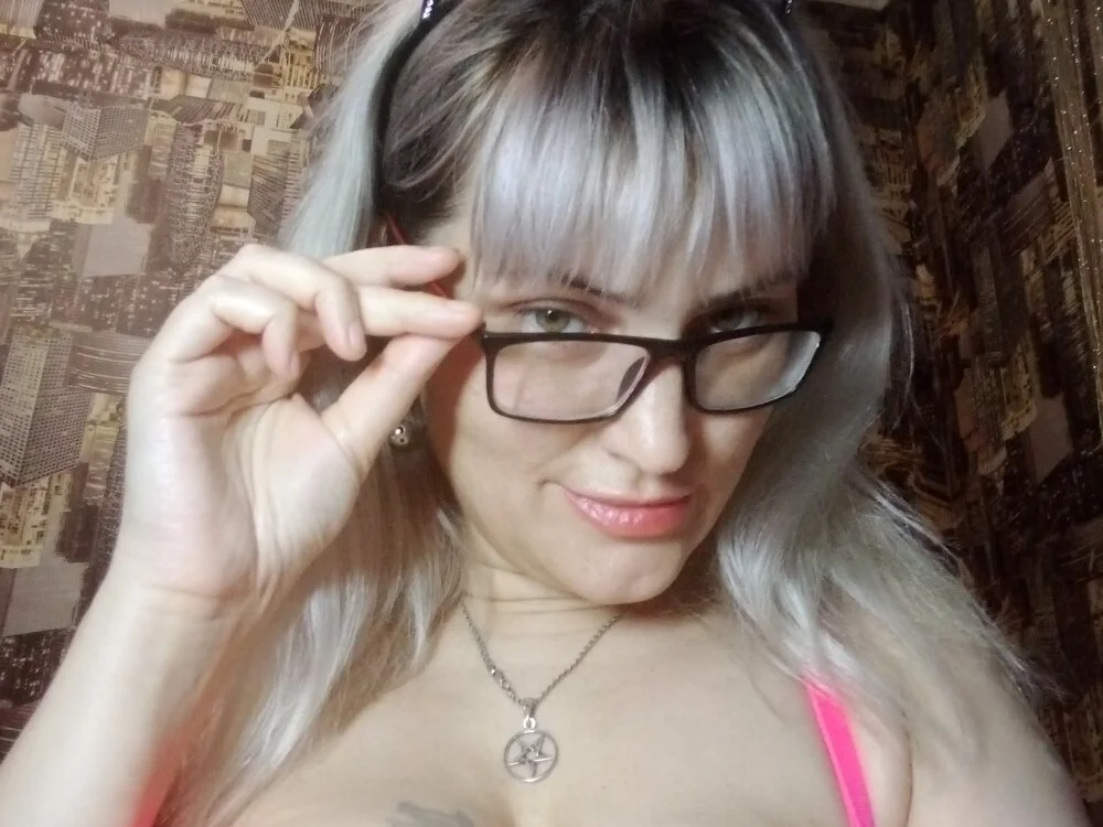 Freya_Milf – Offline XXX chat