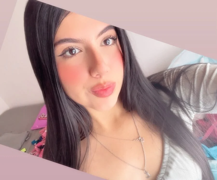 Chloe_robertsn Offline chat-huone