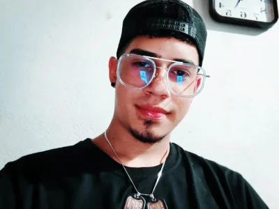 Daka_Krypta Male Spanking Free Cam Striptease