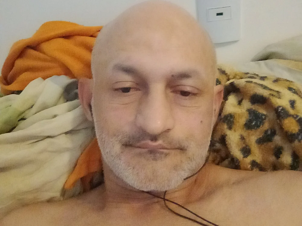 Qrobct48's Offline XXX Chat