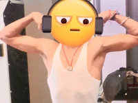LoggedForint's webcam live show