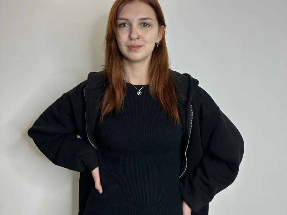 DarlineColden's Offline Chat Room