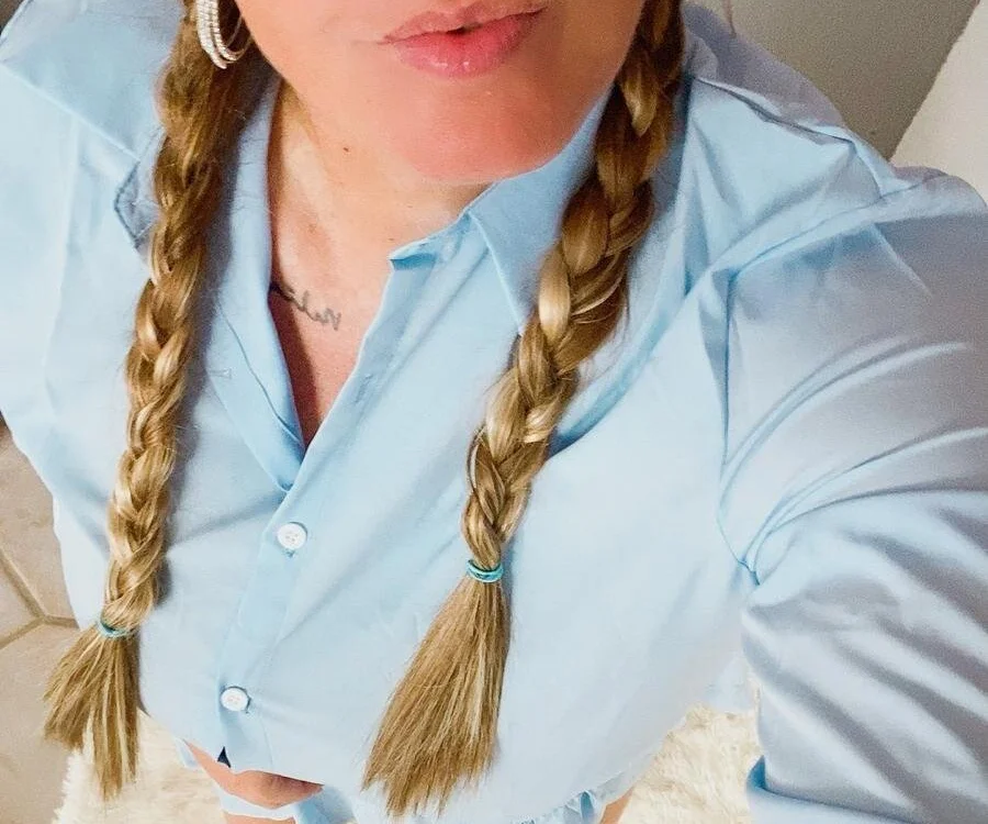 KimMitchelli Obrolan XXX Offline