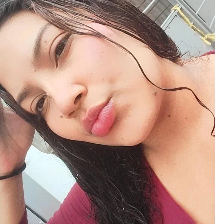 CristalLindadestruction's Offline XXX Chat