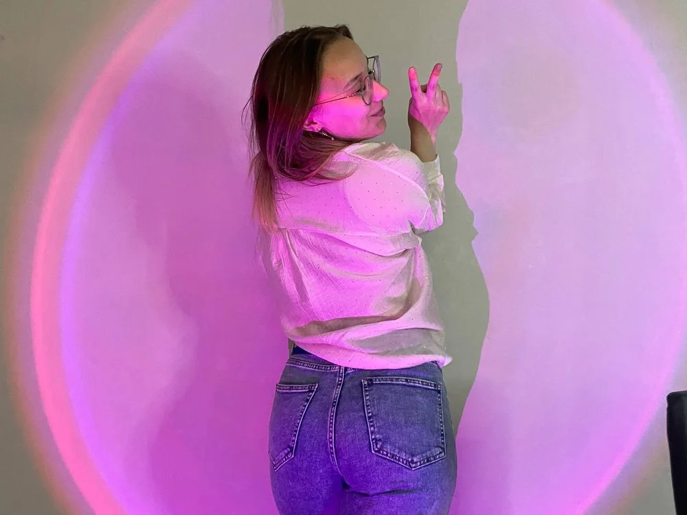 Luna__Love69 offline chatrum