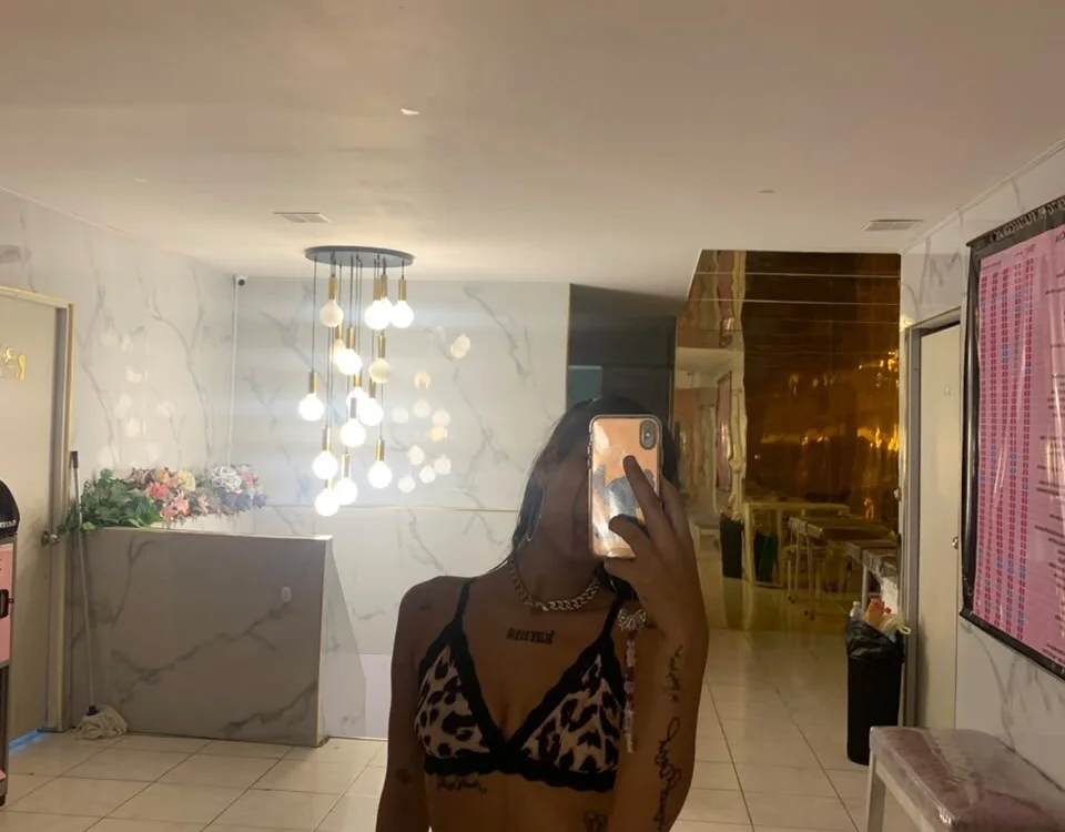 Maddy__s1's Offline XXX Chat