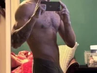 BEBE5757 live cam profile - MySuperHot