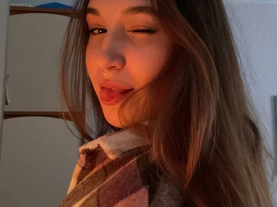 RiannaBrown on StripChat
