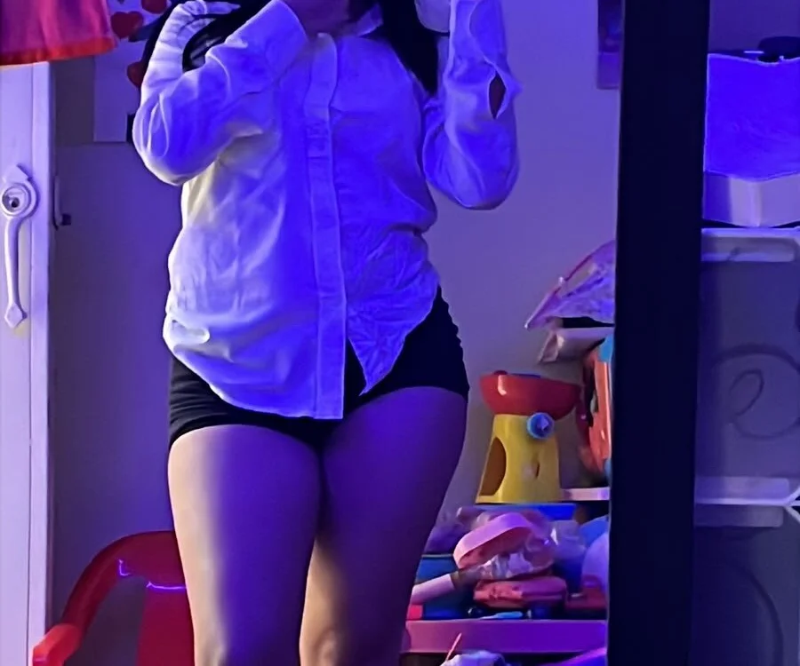 Mia_Luxy_ 2