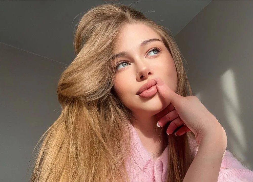 Amelie_h offline XXX-chatje