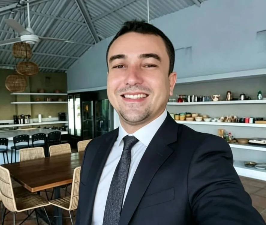 Jhonatan45-'s most recent online preview