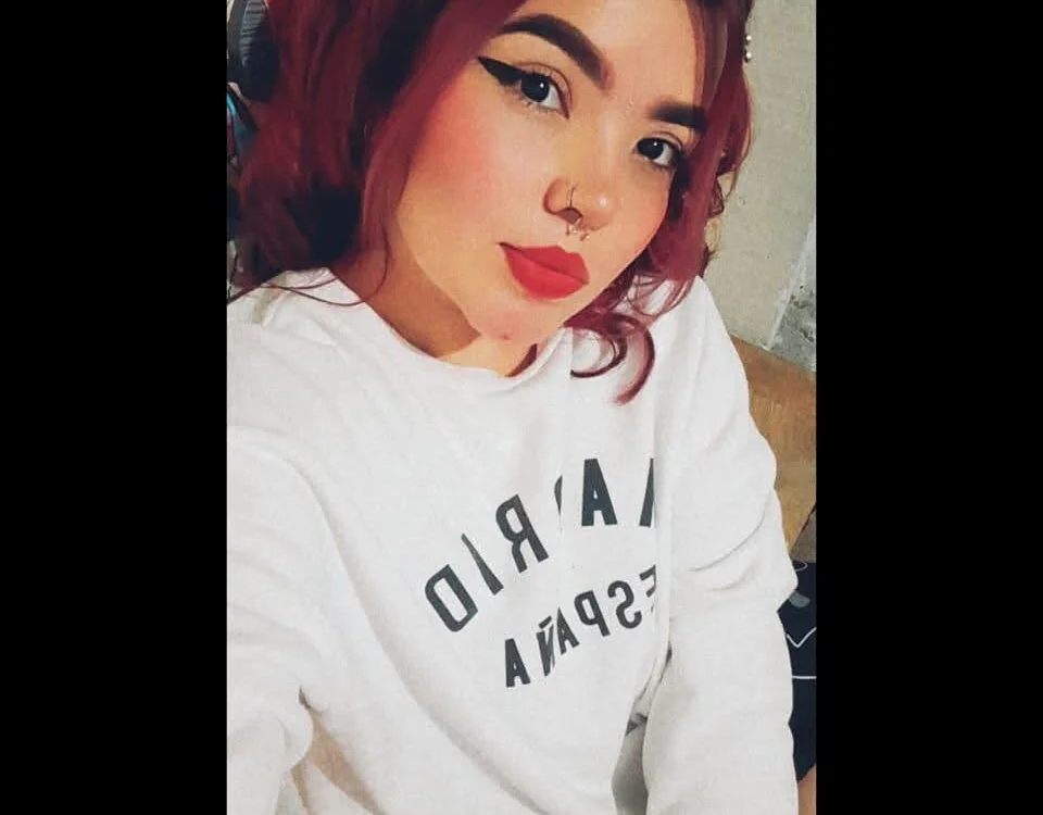 candy_yas' Offline Chat Room