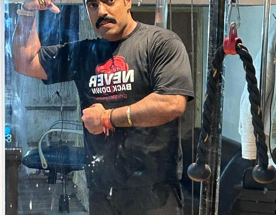 moustache72 offline XXX-chat