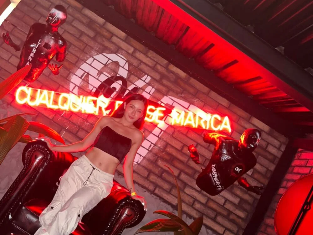 Czat XXX offline – Criistal_Thompson