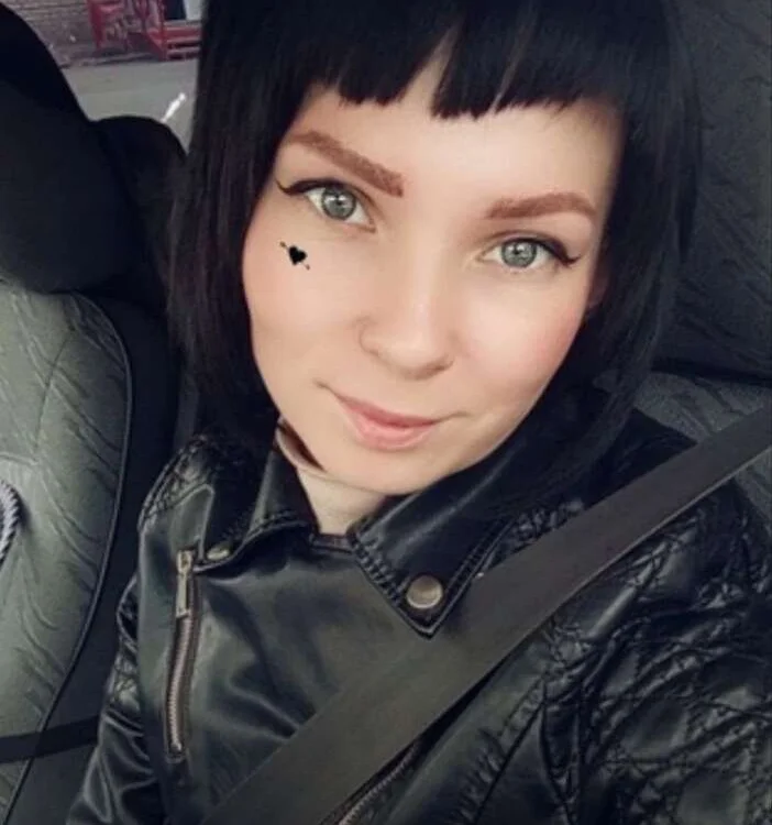 LoreleiHayw offline chatrum