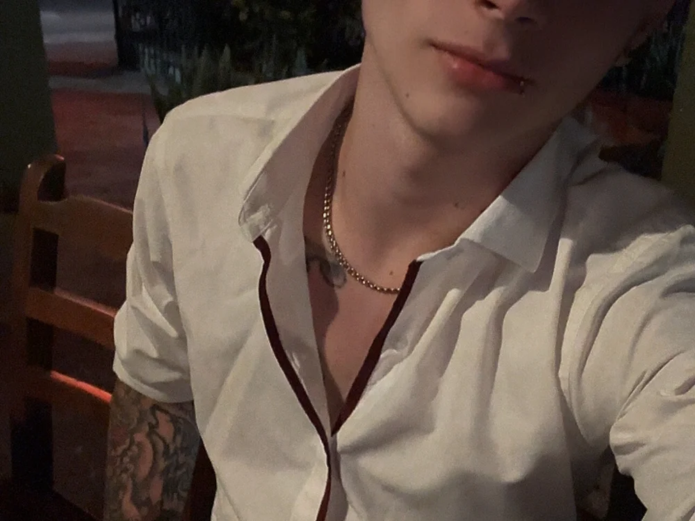 Dante_Bera Offline XXX-Chat