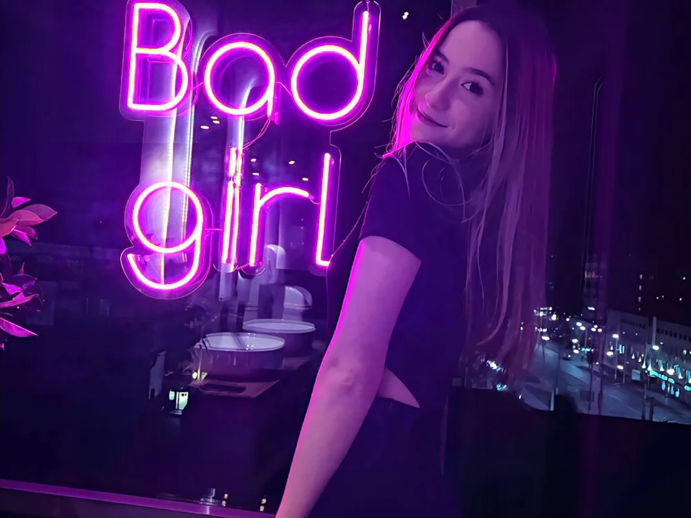 KayleeAgney's Offline XXX Chat