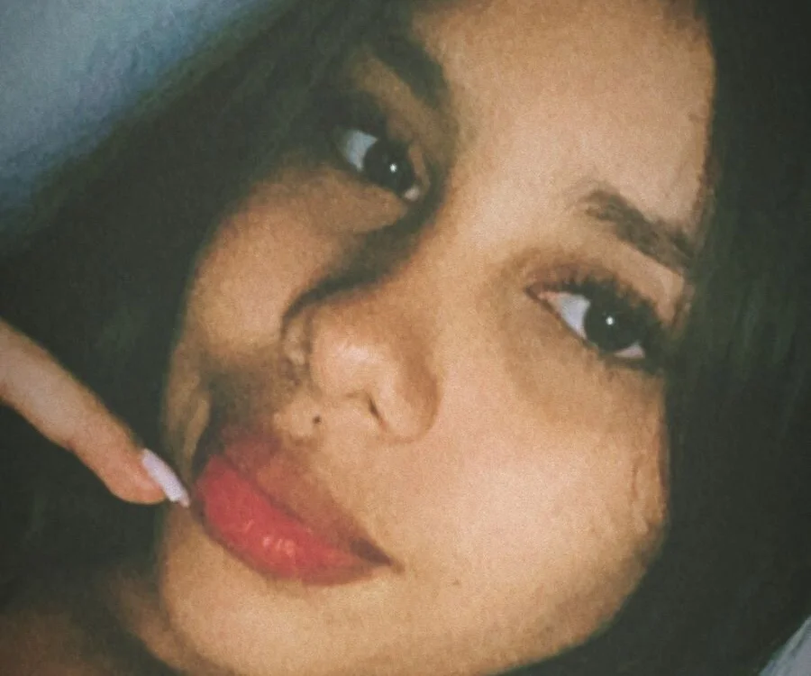 Chat XXX offline de HoneySummer_