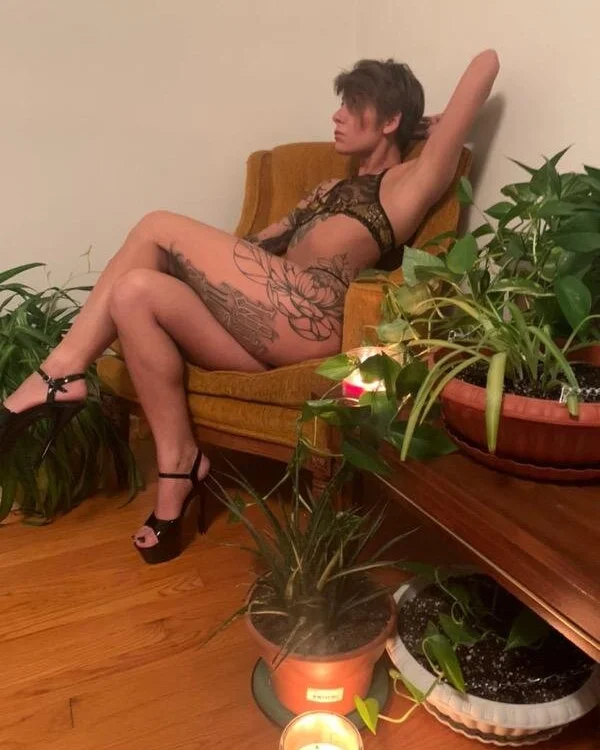 fantacylove21's Offline XXX Chat