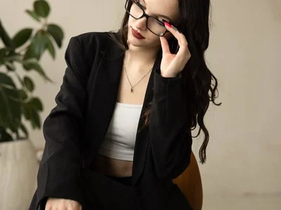 SeemaSpicer - Girl 