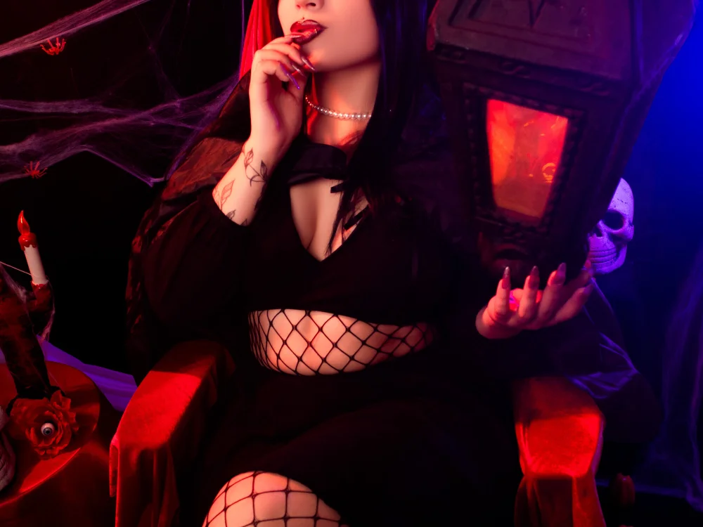 MollyFerrer 2