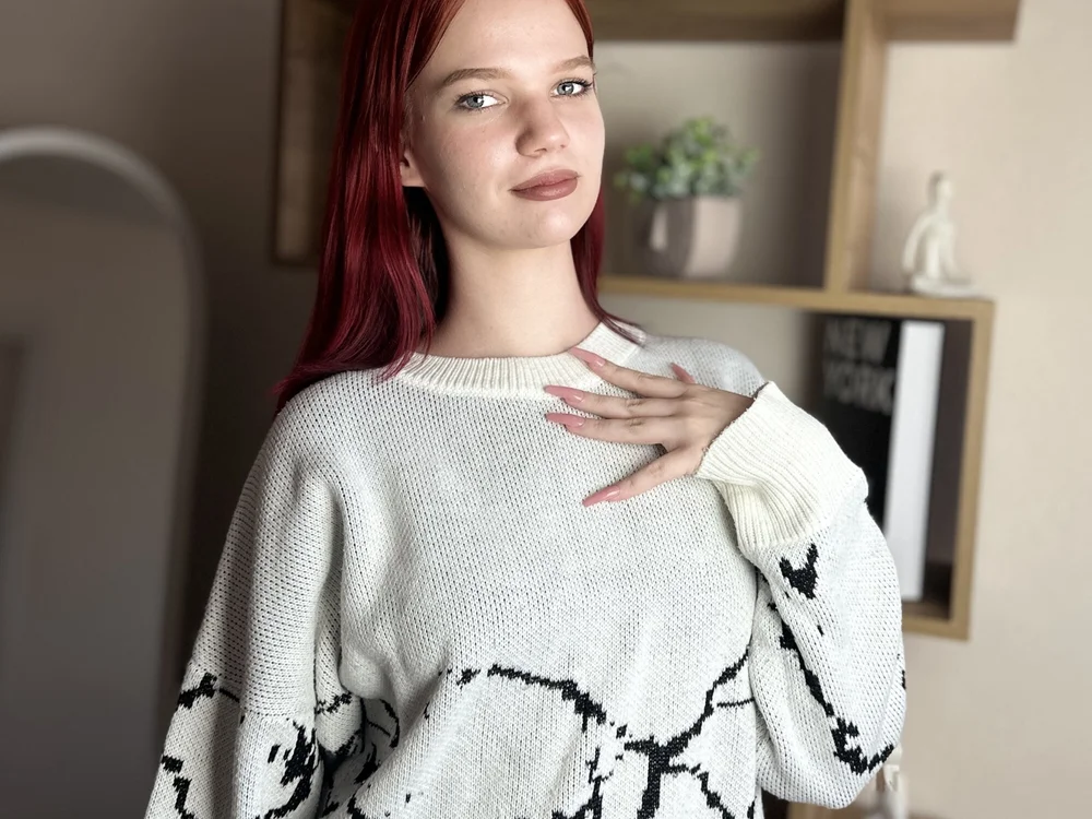 Millie_Moon's Offline Chat Room