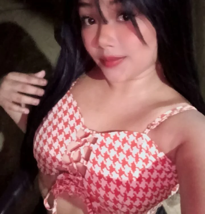 latina_pelinegra Offline XXX-chat