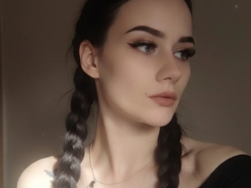 NinaTease Chat XXX offline