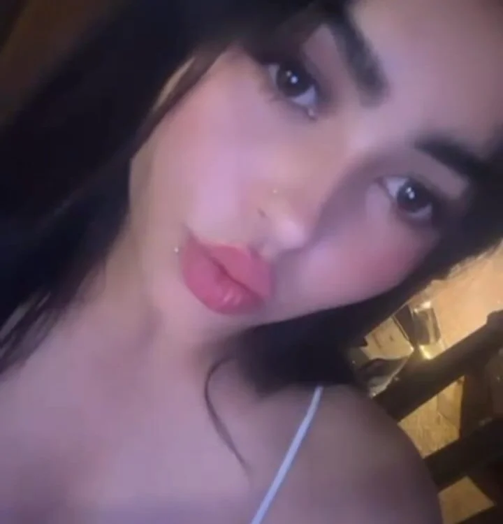 Offline XXX chat mia_violet8