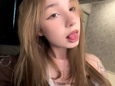 LittleMiaX - Girl 