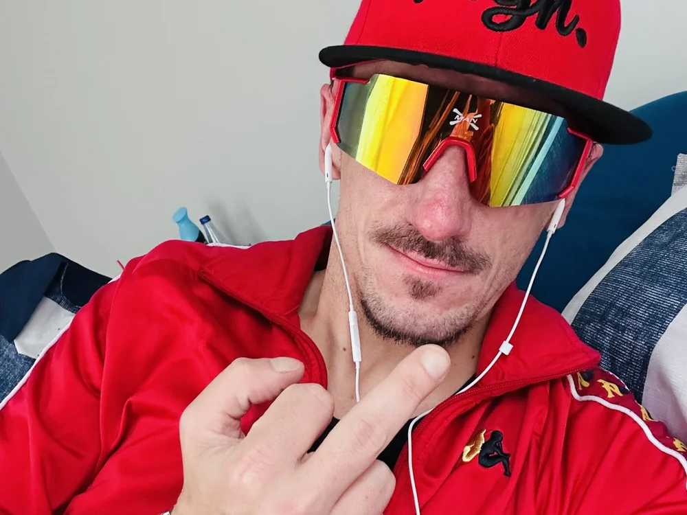 Offline chatovací místnost cloudypigboy1989