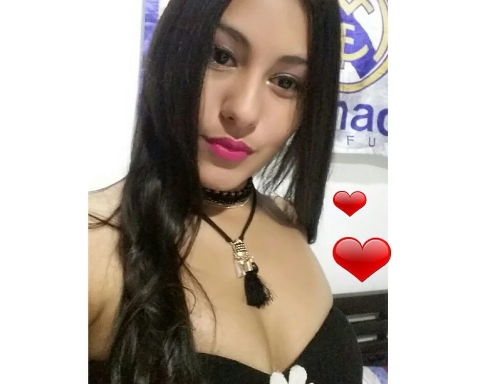MALEJA_TAYLOR's Offline XXX Chat