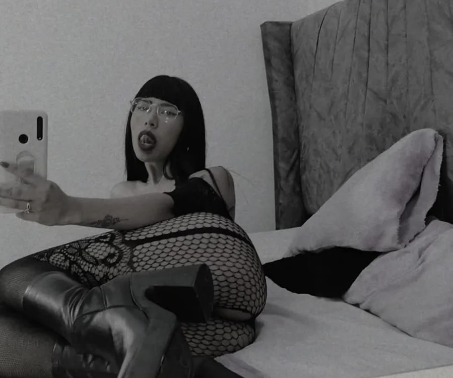 Chat XXX offline de Nina_fox_0691