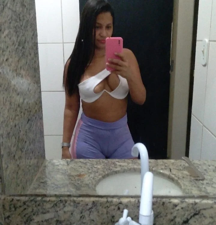 Ninaquente offline XXX-chat