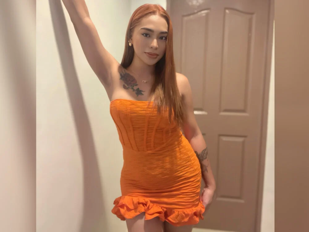 Chat +18 off-line de Lustrous_Nathalie