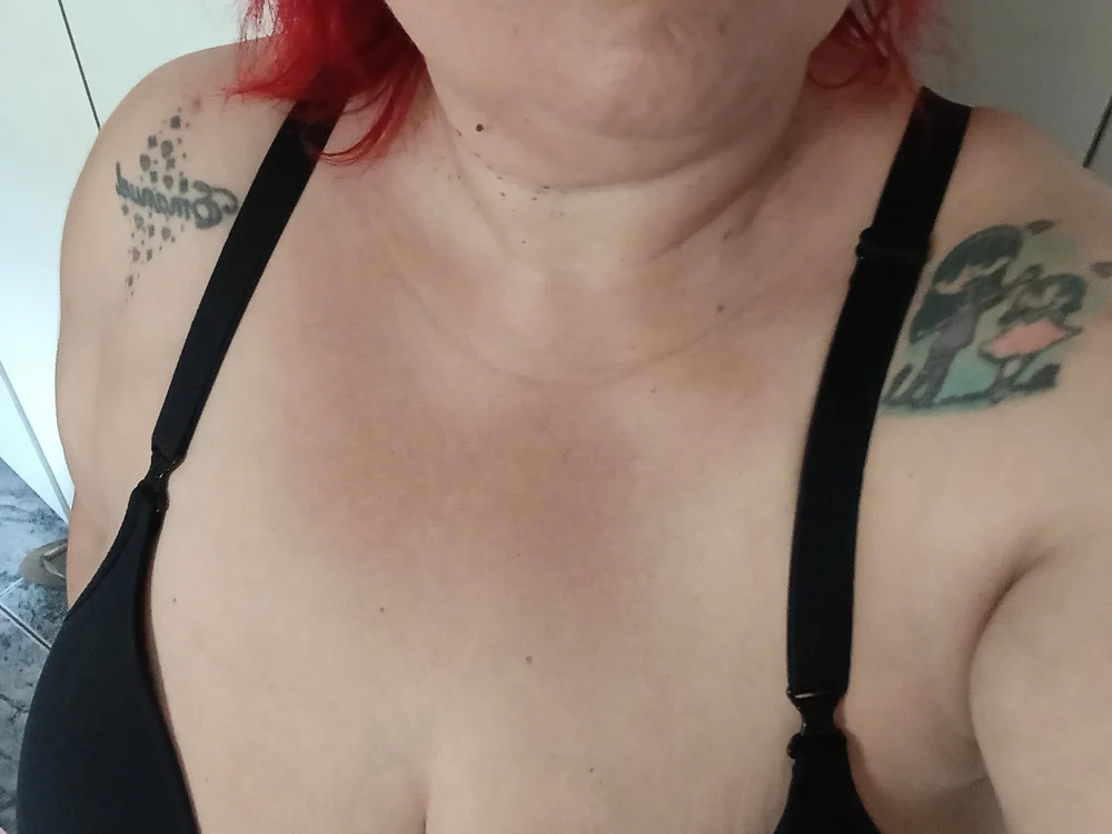 gra_safada cam model