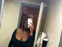 makayla_brown's Offline Chat Room
