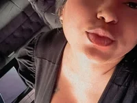 Julietatitibdsm's webcam live show