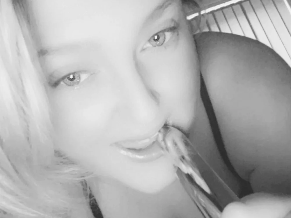 CaddisynCaddis' Offline XXX Chat