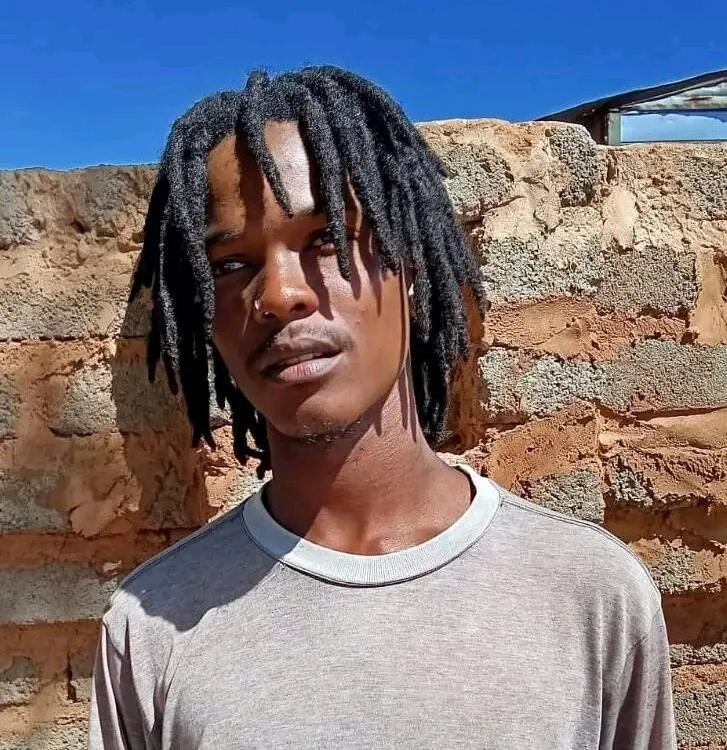 Thabang408's Offline XXX Chat