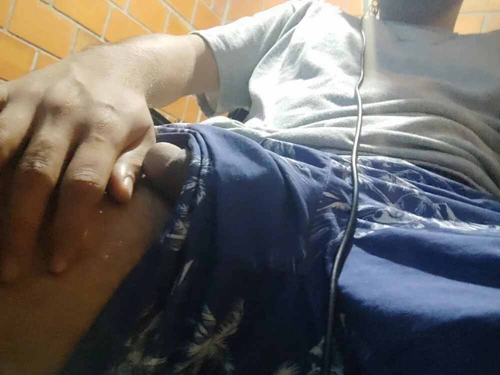 Juanhotse: συνομιλία ΧΧΧ εκτός σύνδεσης