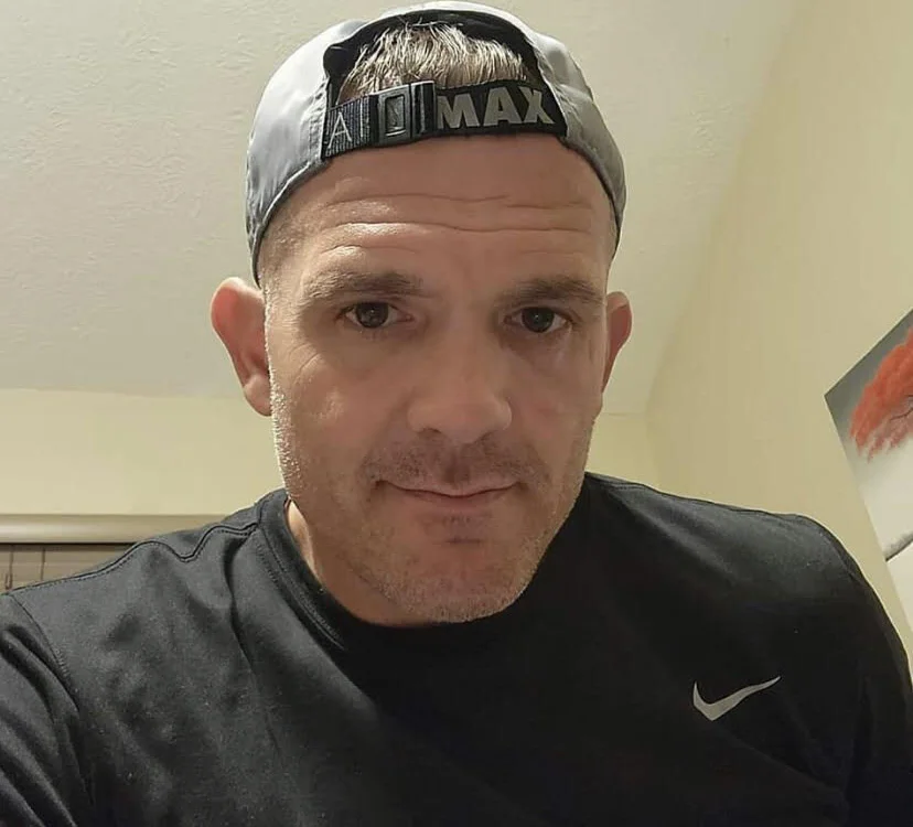 9inking's Offline Chat Room