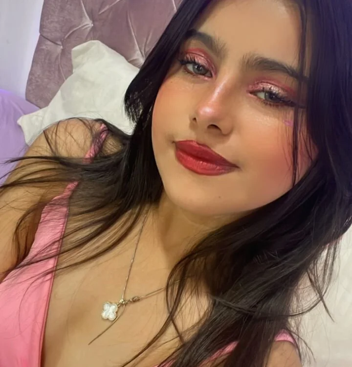 smallhotsweet's Offline XXX Chat