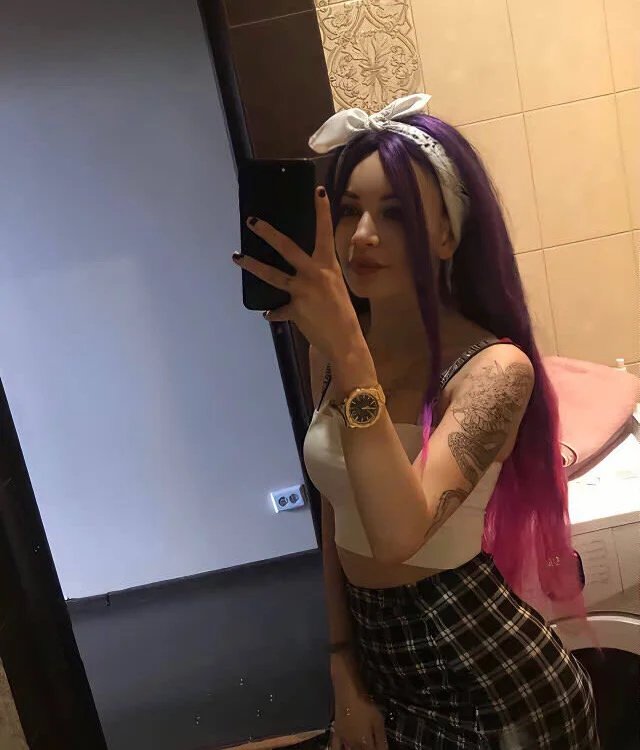 Shamell33ss' Offline Chat Room