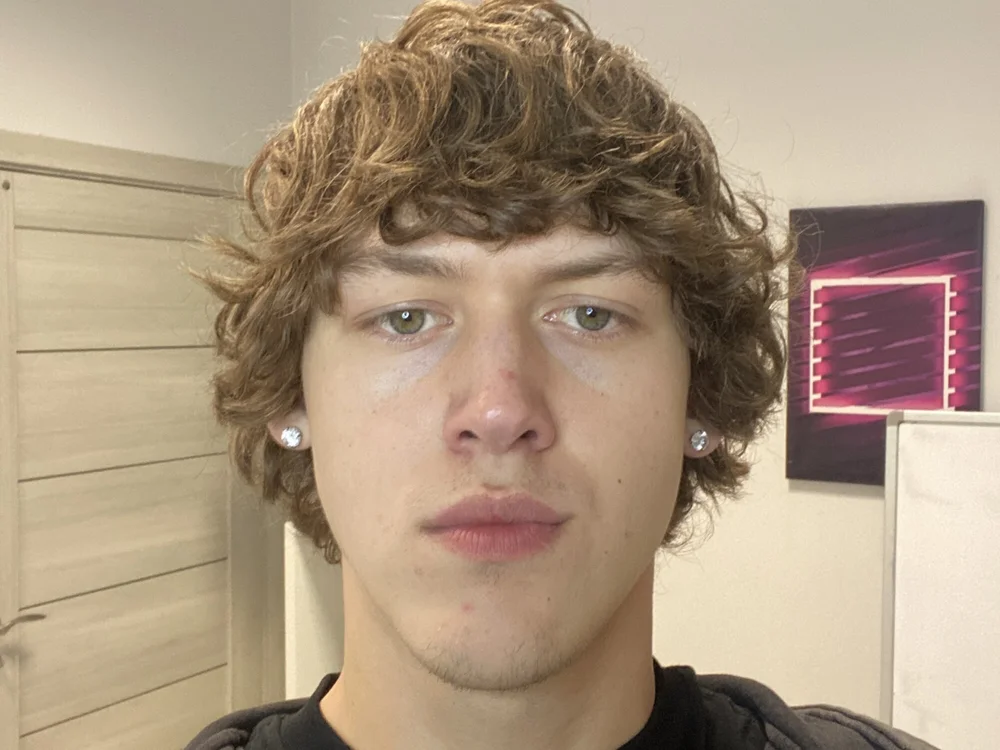 Makiavellli's Offline Chat Room