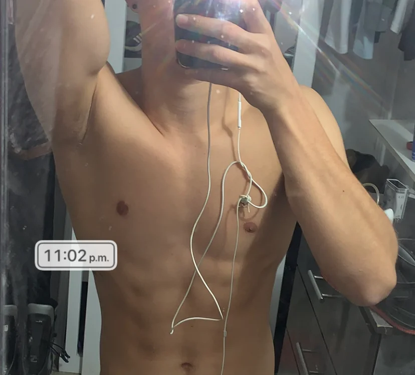 دردشة Poseydon77 الجنسية دون اتصال