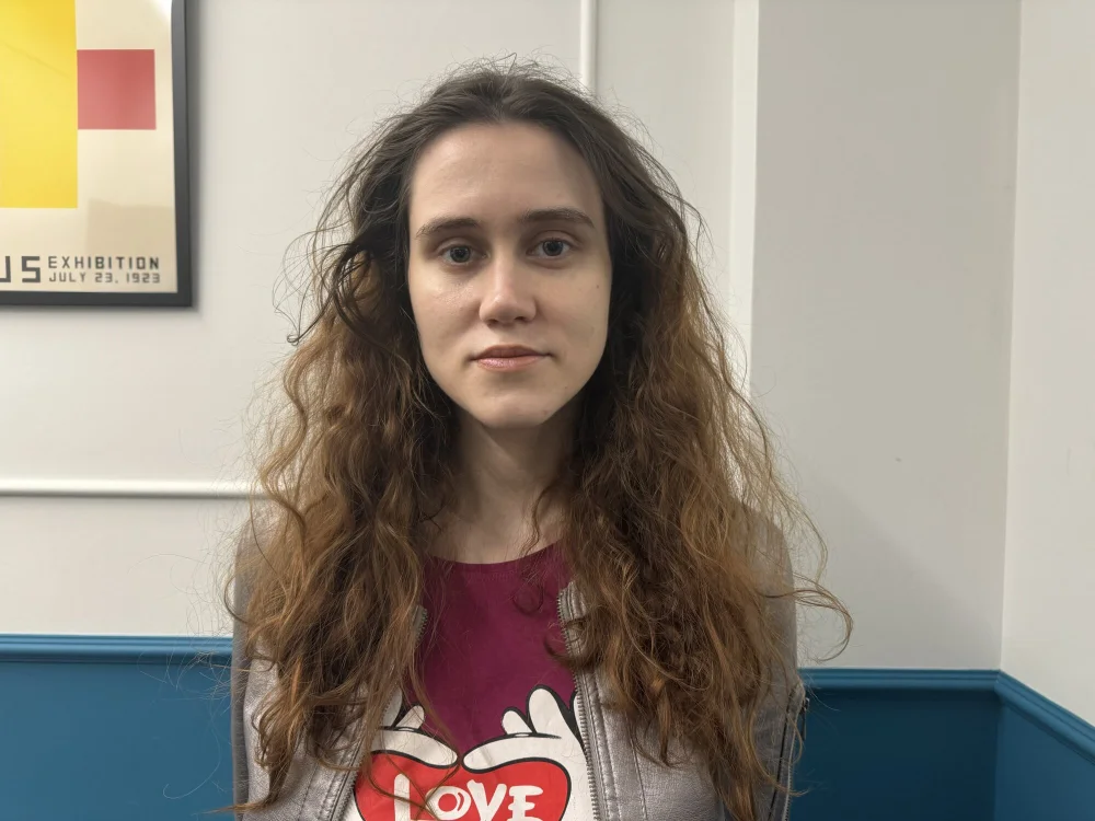 WhitneyBun's Offline Chat Room