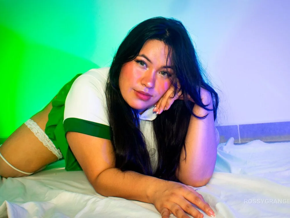 Chatroom XXX en direct de Rousie_