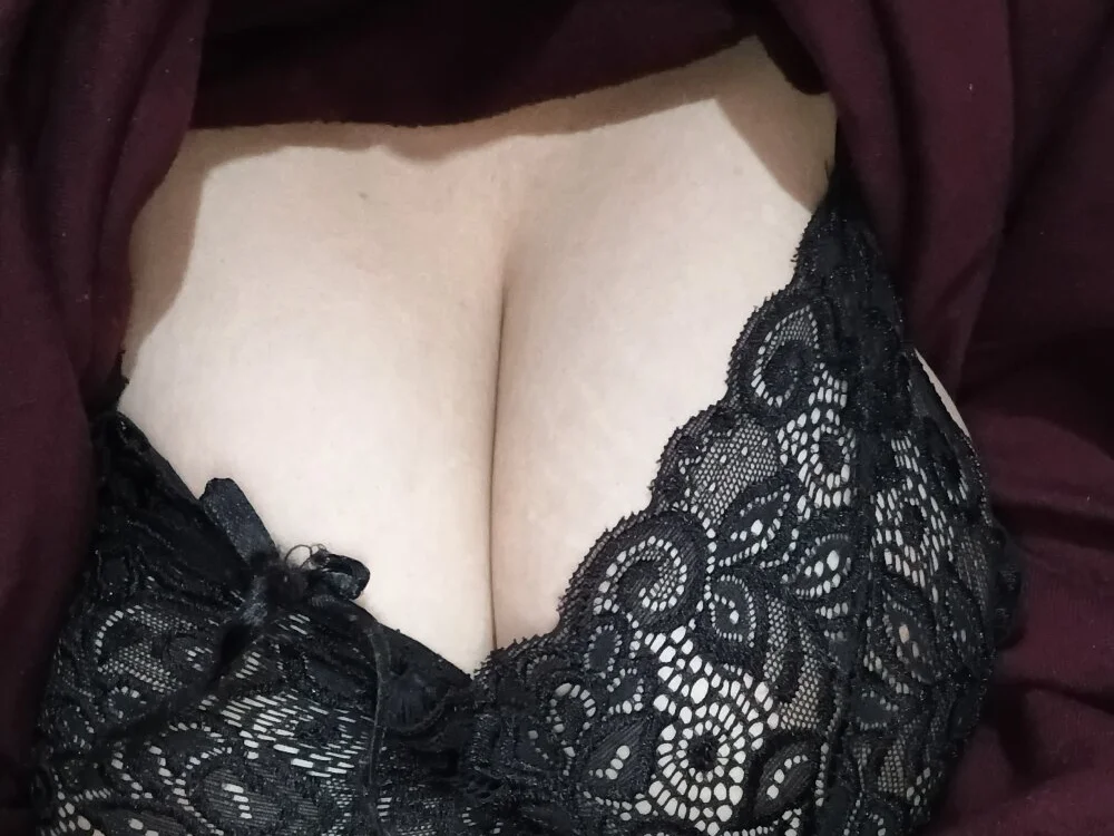 rimanoxe's Offline XXX Chat