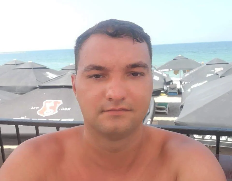 Cedry2k007 Chat XXX offline